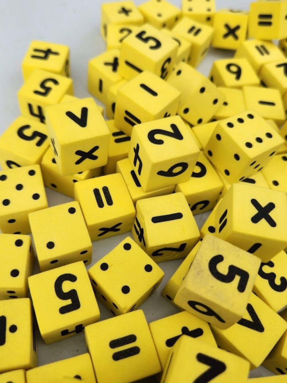 Koplow Games Foam Spot & Number Dice Yellow Math Mathematics Manipulatives Ideal - Picture 6 of 8
